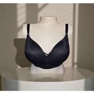 Plus Size Wireless Lightly Ligned Torrid Curve Bra Size 46D